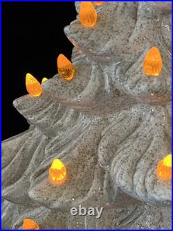 Vintage Atlantic Mold 18 White & Gold Christmas Tree & Base Musical