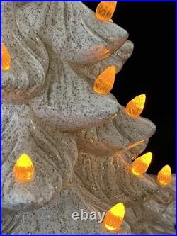 Vintage Atlantic Mold 18 White & Gold Christmas Tree & Base Musical