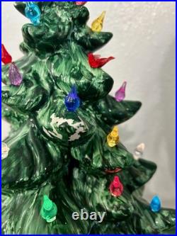 Vintage Atlantic Mold 23 Ceramic Christmas Tree Green Lighted Present Base