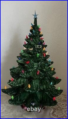 Vintage Atlantic Mold 23 Ceramic Christmas Tree Green Lighted Present Base