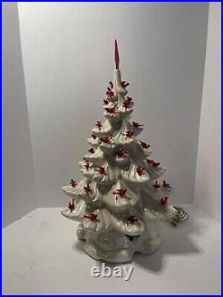 Vintage Atlantic Mold Antique Ceramic 18 White Christmas Tree With base & Music