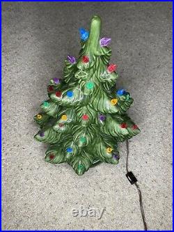Vintage Atlantic Mold Antique Ceramic Christmas Tree withBase Lights Works