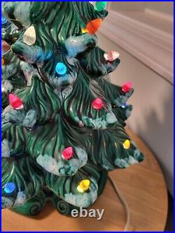 Vintage Atlantic Mold Ceramic Christmas Tree 16 tall x 8 scroll base