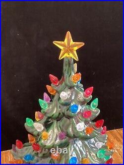 Vintage Atlantic Mold Ceramic Christmas Tree 17 With Colored Lights Star Top Base