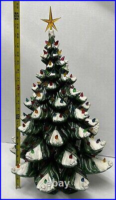 Vintage Atlantic Mold Ceramic Christmas Tree 25 Snow Flocked Mid 1970's