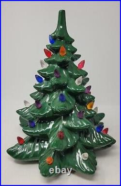 Vintage Atlantic Mold Ceramic Christmas Tree Green Light Up Retro Holiday READ