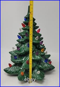 Vintage Atlantic Mold Ceramic Christmas Tree Green Light Up Retro Holiday READ