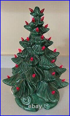 Vintage Atlantic Mold Ceramic Christmas Tree Lighted With Music Box 1970s