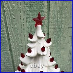 Vintage Atlantic Mold Ceramic Christmas Tree White With Base. Please Read