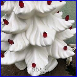 Vintage Atlantic Mold Ceramic Christmas Tree White With Base. Please Read