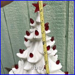 Vintage Atlantic Mold Ceramic Christmas Tree White With Base. Please Read