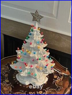 Vintage Atlantic Mold Ceramic Christmas Tree White WithBase. Year 1974 & Signed