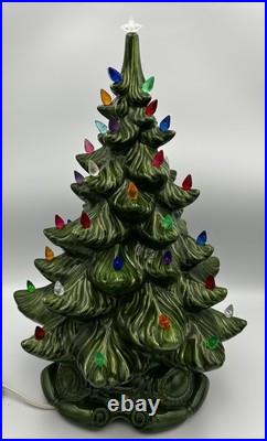 Vintage Atlantic Mold Ceramic Christmas Tree With Base Lighted 16