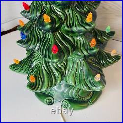 Vintage Atlantic Mold Ceramic Christmas Tree with Lighted Base and Bulbs 16