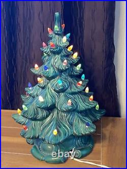 Vintage Atlantic Mold Ceramic Christmas Tree with Scroll Base 17