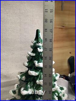 Vintage Atlantic Mold Ceramic Lighted 19 Christmas Tree With Stand