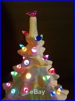 Vintage Atlantic Mold Ceramic White Christmas 18 Tree 13 Stand Lighted Lights