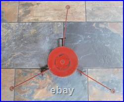 Vintage Bowlings Last Stand Christmas Tree Stand 8 3/4 Wide X 6 High