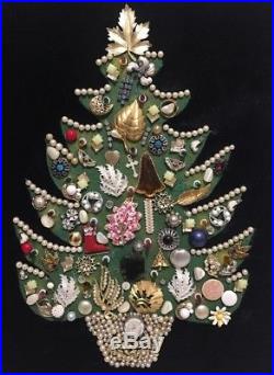 Vintage Brooch Pin Jewelry Pearl Framed Art Christmas Tree with Lights Black Felt
