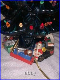 Vintage Ceramic Atlantic Mold Christmas Tree With Toy Base 20 Signed By Ted