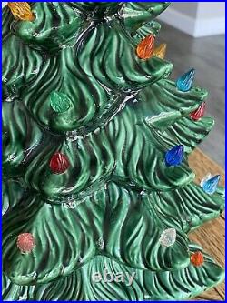 Vintage Ceramic Christmas Tree 15 Lights Star Base Green