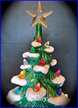 Vintage Ceramic Christmas Tree Atlantic Mold 23 Music Box Flocked