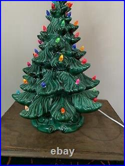 Vintage Ceramic Christmas Tree Green Atlantic Mold Lights 1970's Retro