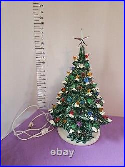 Vintage Ceramic Christmas Tree Mold Light With Music Box 1984