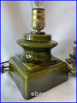 Vintage Ceramic Christmas Tree Raymond Lamp Co. 17.5 Tall Forest Green with Snow