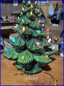 Vintage Ceramic Large 21 Musical Christmas Tree Atlantic Mold Green EXC Cond