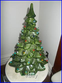Vintage Ceramic Light Up Snow Flocked Christmas Tree-18-19