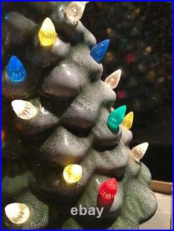 Vintage Ceramic Light Up Xmas Christmas Tree Lamp Pottery Holly Base. BOXED