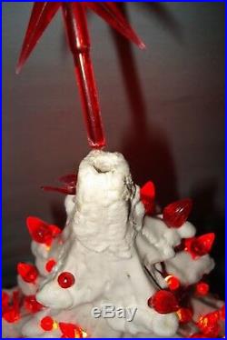 Vintage Christmas 19 White Ceramic Mold CHRISTMAS TREE LIGHT 2-pc Decorated Red
