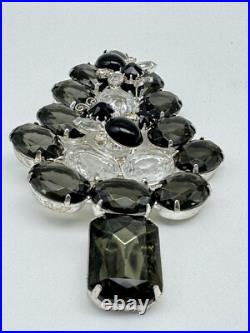 Vintage Christmas Tree Brooch Green, Black Bees Unsigned ESTATE FIND Vintage Christmas Tree Brooch Green, Black Bees Unsigned ESTATE FIND