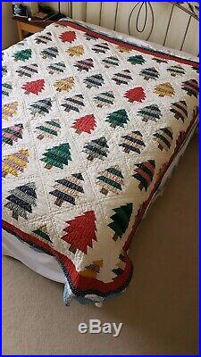 Vintage Christmas Tree Quilt 83 by 79 Queen Christmas Bedding