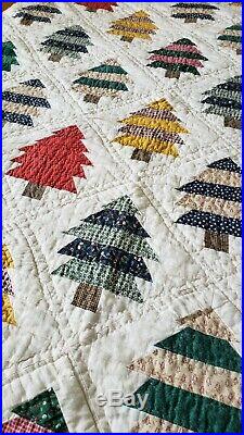 Vintage Christmas Tree Quilt 83 by 79 Queen Christmas Bedding