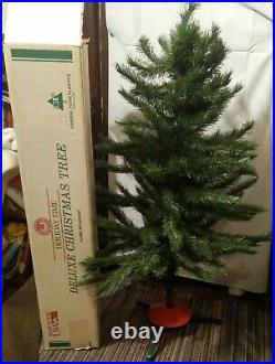 Vintage Christmas Tree Withbox General Foam plastics Co USA Flocked tree 4 feet