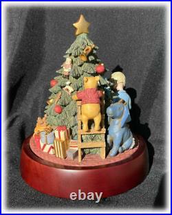 Vintage Classic Pooh Christmas Tree Musical Centerpiece Michel & Co. Boxed 9in