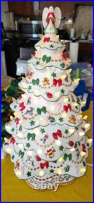 Vintage Danbury Mint White Porcelain Christmas Lighted Christmas Tree 19