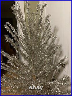 Vintage Evergleam 6' Silver Aluminum Christmas Tree 94 branches 6ft Color Wheel