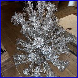 Vintage Evergleam Deluxe Aluminum Christmas Tree 4 ft 54 Branch In Original Box