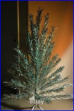 Vintage Evergleam Deluxe Stainless Aluminum 4 FT Christmas Tree With Box MCM