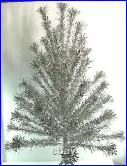 Vintage Evergleam Deluxe Stainless Aluminum 4 Foot Christmas Tree withBox MCM