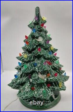 Vintage Green Ceramic Christmas Tree Lighted (all works) 17 with Holly Base USA