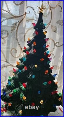 Vintage Green Ceramic Lighted Christmas Tree Holland Mold Co Vintage Green Ceramic Lighted Christmas Tree Holland Mold Co