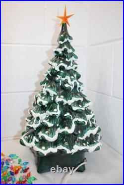 Vintage Green Holland Mold Ceramic Christmas Tree 20 Star Base Snow Tipped GUC