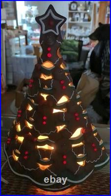 Vintage Handmade Christmas Gingerbread Light Up Christmas Tree Adorable Vintage Handmade Christmas Gingerbread Light Up Christmas Tree Adorable