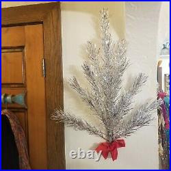 Vintage Hanging Wall Aluminum Christmas Tree The Holiday Metal Trees Corporation