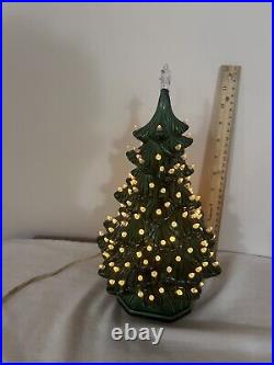 Vintage Holland Mold 12 Ceramic Lighted Green Christmas Tree Read