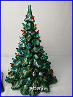 Vintage Holland Mold Ceramic Christmas Tree 19 Star Base 1970's RARE Music Box